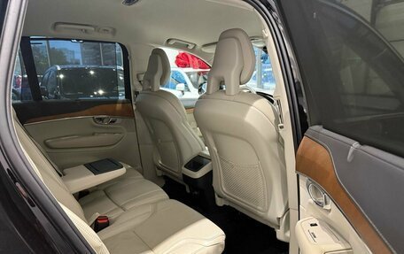 Volvo XC90 II рестайлинг, 2019 год, 5 500 000 рублей, 26 фотография
