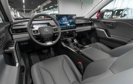 Toyota RAV4, 2026 год, 4 530 000 рублей, 7 фотография