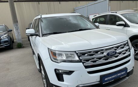 Ford Explorer VI, 2018 год, 3 400 000 рублей, 17 фотография