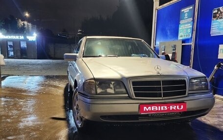 Mercedes-Benz C-Класс, 1993 год, 160 000 рублей, 1 фотография