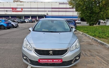 Peugeot 408 I рестайлинг, 2017 год, 900 000 рублей, 2 фотография