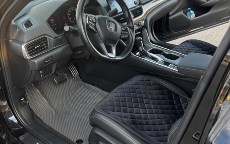 Honda Accord IX рестайлинг, 2018 год, 2 299 000 рублей, 3 фотография