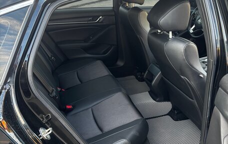 Honda Accord IX рестайлинг, 2018 год, 2 299 000 рублей, 5 фотография