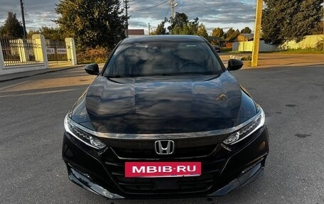 Honda Accord IX рестайлинг, 2018 год, 2 299 000 рублей, 14 фотография