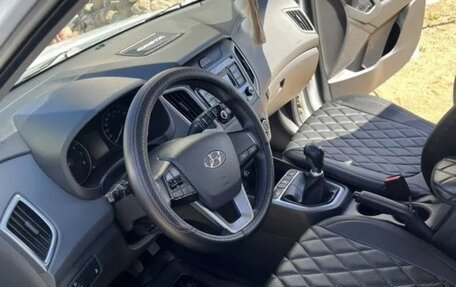 Hyundai Creta I рестайлинг, 2020 год, 1 900 000 рублей, 3 фотография