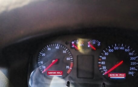 Volkswagen Golf IV, 2005 год, 310 000 рублей, 8 фотография