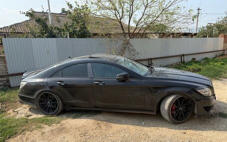 Mercedes-Benz CLS, 2012 год, 1 500 000 рублей, 3 фотография