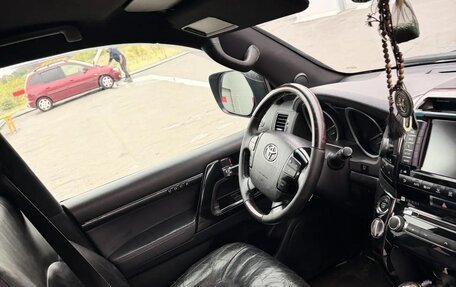 Toyota Land Cruiser 200, 2012 год, 3 600 000 рублей, 7 фотография