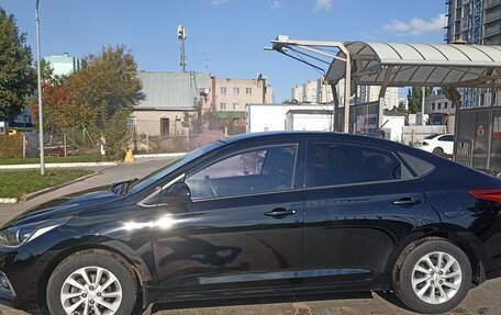 Hyundai Solaris II рестайлинг, 2019 год, 1 425 000 рублей, 4 фотография