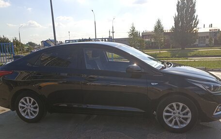 Hyundai Solaris II рестайлинг, 2019 год, 1 425 000 рублей, 5 фотография