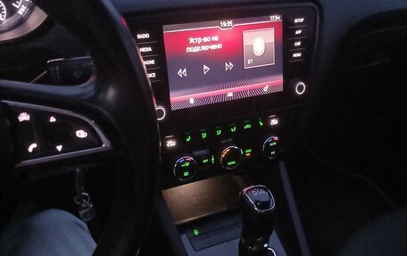 Skoda Octavia, 2017 год, 1 490 000 рублей, 7 фотография