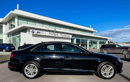 Audi A4, 2019 год, 1 977 000 рублей, 4 фотография