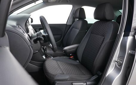 Volkswagen Polo VI (EU Market), 2018 год, 1 077 077 рублей, 10 фотография
