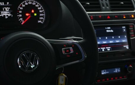 Volkswagen Polo VI (EU Market), 2018 год, 1 077 077 рублей, 13 фотография