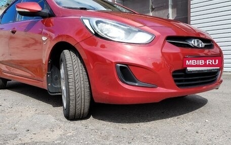 Hyundai Solaris II рестайлинг, 2013 год, 700 000 рублей, 11 фотография