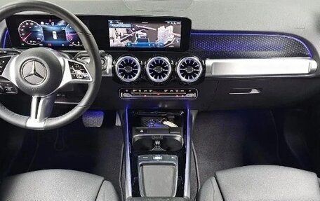 Mercedes-Benz GLB, 2024 год, 5 170 000 рублей, 5 фотография
