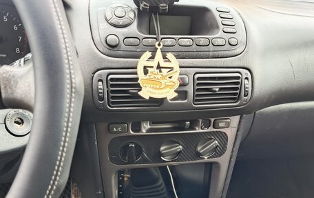 Toyota Corolla, 2001 год, 250 000 рублей, 4 фотография