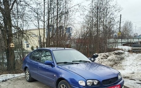 Toyota Corolla, 2001 год, 250 000 рублей, 2 фотография