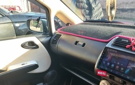 Honda Fit III, 2006 год, 285 000 рублей, 7 фотография