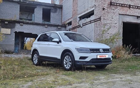 Volkswagen Tiguan II, 2017 год, 1 750 000 рублей, 2 фотография