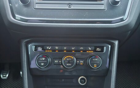Volkswagen Tiguan II, 2017 год, 1 750 000 рублей, 13 фотография
