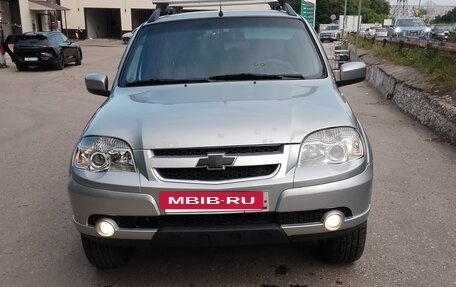 Chevrolet Niva I рестайлинг, 2014 год, 453 000 рублей, 2 фотография