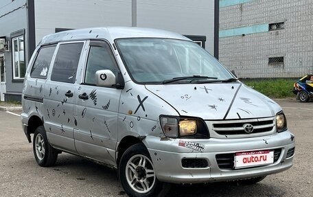 Toyota Town Ace III, 2001 год, 235 000 рублей, 1 фотография