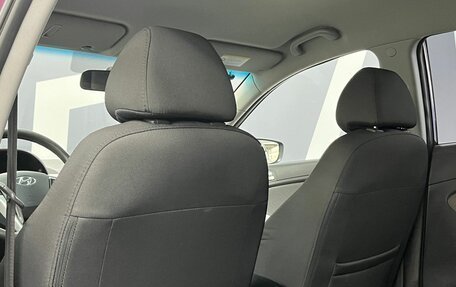 Hyundai Solaris II рестайлинг, 2013 год, 799 900 рублей, 18 фотография