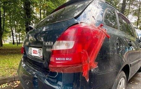 Skoda Fabia II, 2012 год, 450 000 рублей, 6 фотография