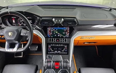 Lamborghini Urus I, 2024 год, 32 900 000 рублей, 4 фотография