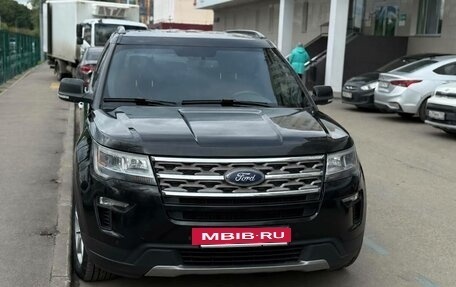 Ford Explorer VI, 2018 год, 2 350 000 рублей, 2 фотография