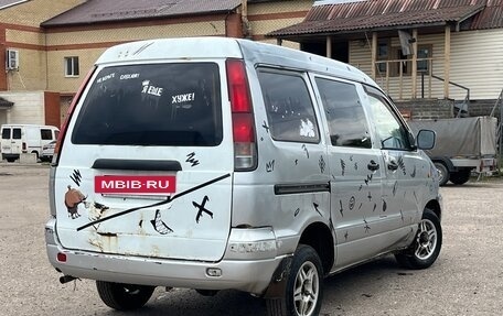 Toyota Town Ace III, 2001 год, 235 000 рублей, 2 фотография