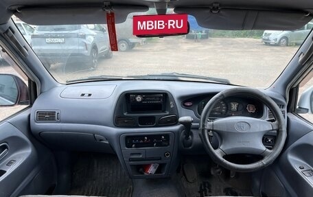 Toyota Town Ace III, 2001 год, 235 000 рублей, 10 фотография