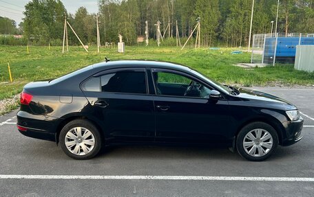 Volkswagen Jetta VI, 2013 год, 1 000 000 рублей, 5 фотография