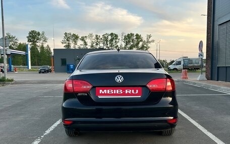 Volkswagen Jetta VI, 2013 год, 1 000 000 рублей, 6 фотография