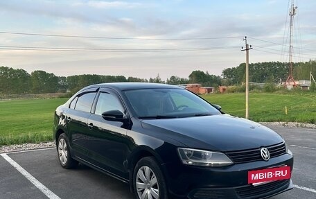 Volkswagen Jetta VI, 2013 год, 1 000 000 рублей, 4 фотография