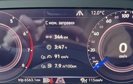 Volkswagen Tiguan II, 2017 год, 2 050 000 рублей, 5 фотография