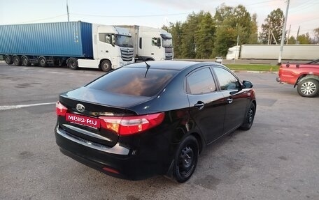 KIA Rio III рестайлинг, 2013 год, 900 000 рублей, 3 фотография