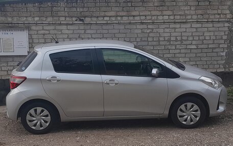 Toyota Vitz, 2019 год, 850 000 рублей, 6 фотография