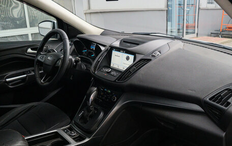 Ford Kuga III, 2017 год, 1 330 000 рублей, 7 фотография