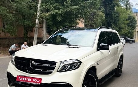 Mercedes-Benz GLS, 2016 год, 4 000 000 рублей, 2 фотография