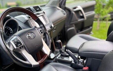 Toyota Land Cruiser Prado 150 рестайлинг 2, 2014 год, 4 500 000 рублей, 9 фотография