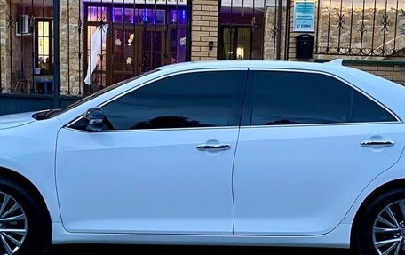 Toyota Camry, 2017 год, 1 650 000 рублей, 6 фотография