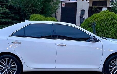 Toyota Camry, 2017 год, 1 650 000 рублей, 9 фотография