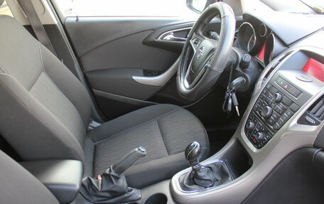 Opel Astra J, 2013 год, 580 000 рублей, 14 фотография
