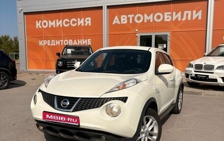 Nissan Juke II, 2011 год, 990 000 рублей, 1 фотография