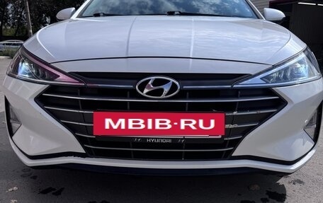 Hyundai Elantra VI рестайлинг, 2020 год, 1 690 000 рублей, 5 фотография