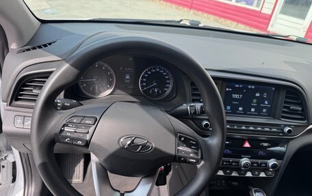 Hyundai Elantra VI рестайлинг, 2020 год, 1 690 000 рублей, 21 фотография