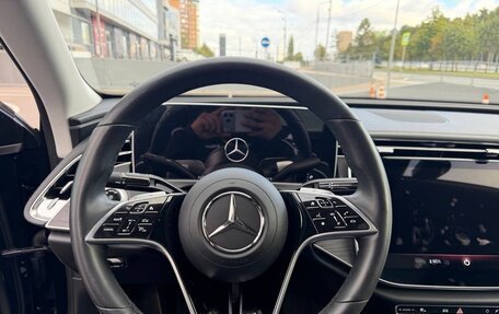 Mercedes-Benz E-Класс, 2024 год, 5 800 000 рублей, 23 фотография