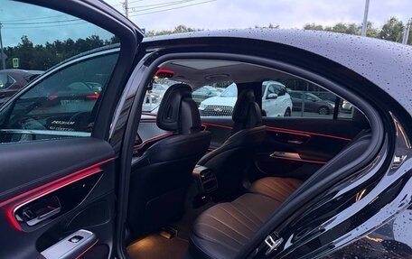 Mercedes-Benz E-Класс, 2024 год, 5 800 000 рублей, 32 фотография